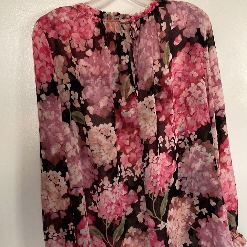 🟧🟧 H&M Women’s Sheer Floral Tie Back Top (size L) - Picture 2 of 9